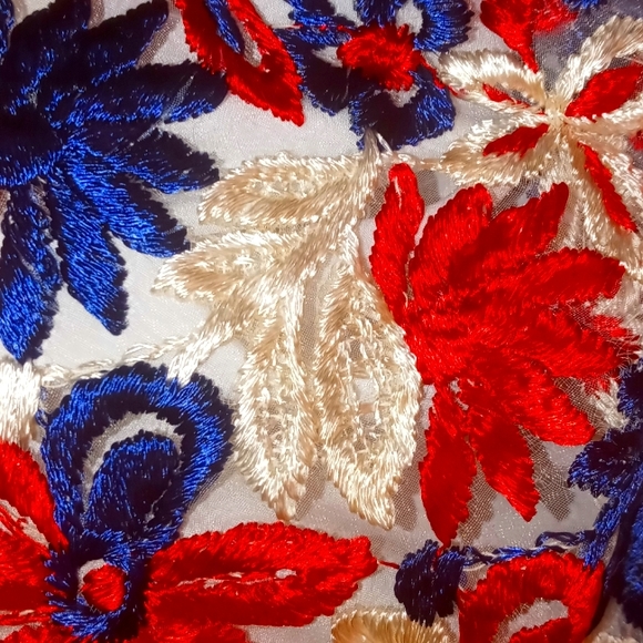 New Designer Fabric - Picture 2 of 3